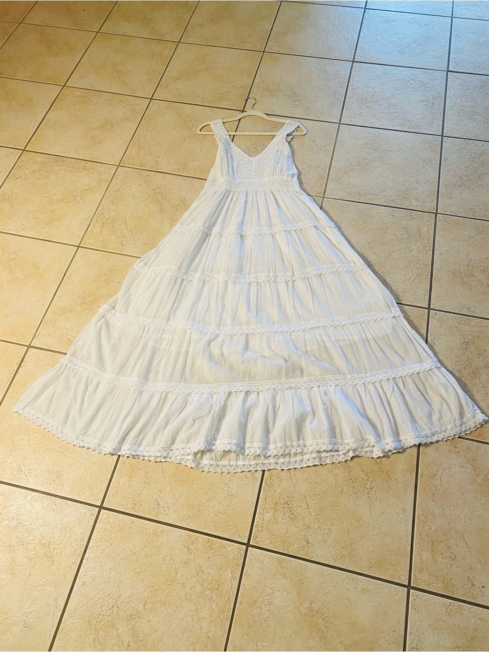 India Boutique White Tiered Lace-Trim Maxi Dress